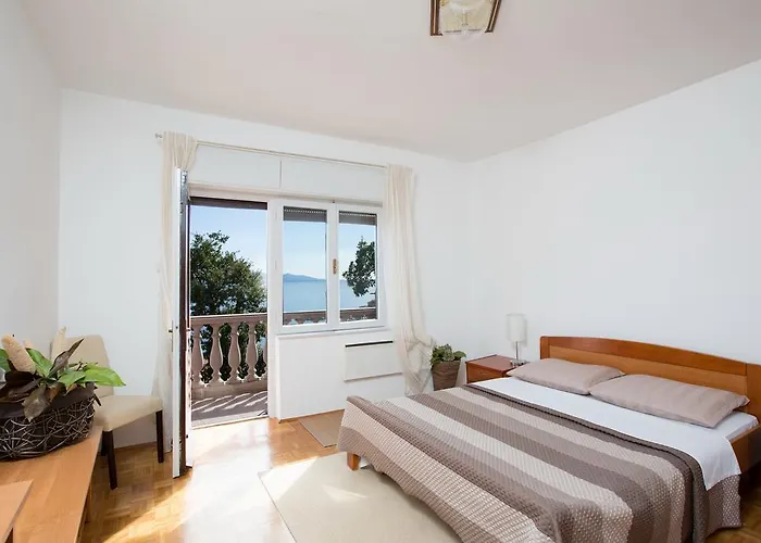 Garden Διαμέρισμα Οπατία