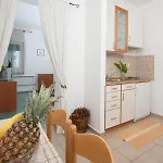 Apartament Garden *