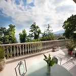 Garden *